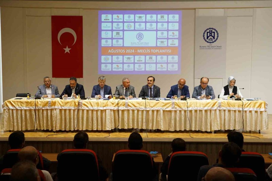 Ak Parti Heyeti Kto’da İş Alemiyle Bir Araya Geldi