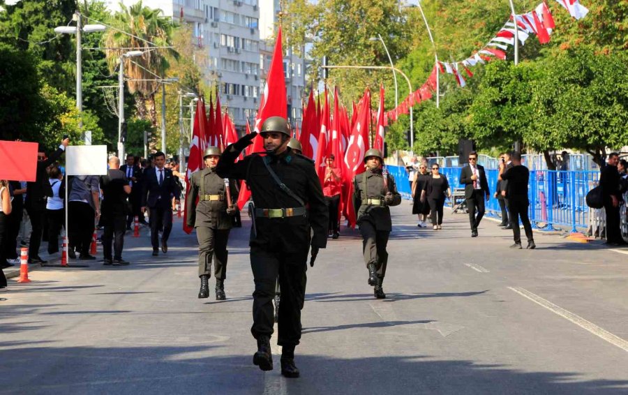 Antalya’da 30 Ağustos Coşkusu Yaşandı