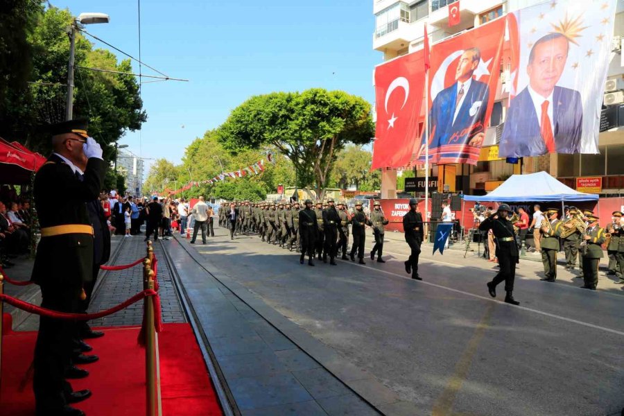 Antalya’da 30 Ağustos Coşkusu Yaşandı