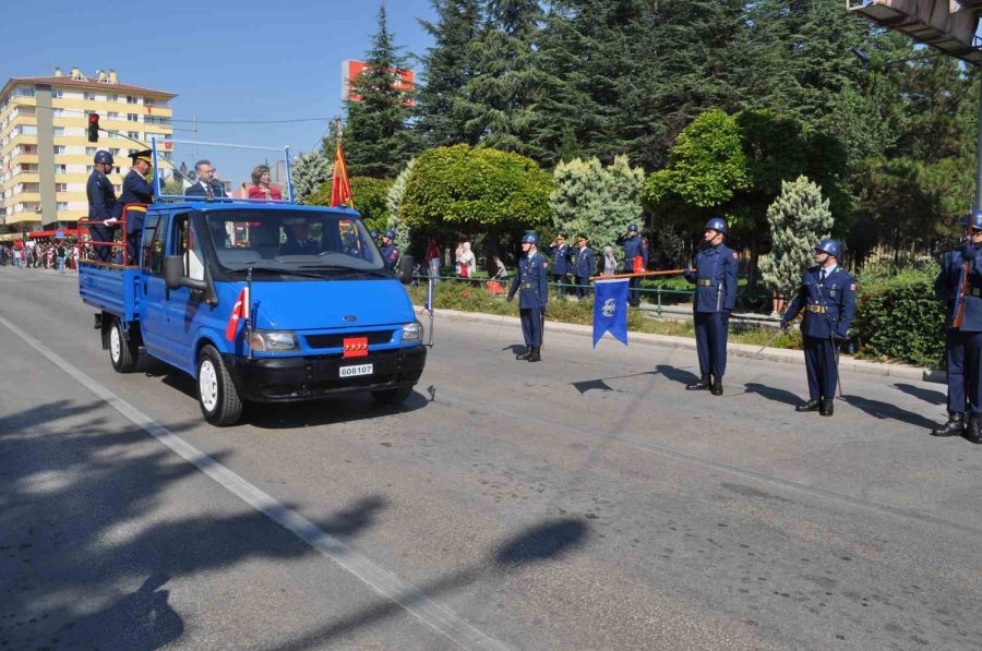 Eskişehir’de Zafer Bayramı Büyük Coşkuyla Kutlandı