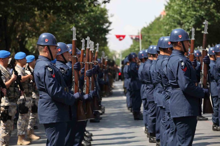 Konya’da 30 Ağustos Zafer Bayramı Coşkusu