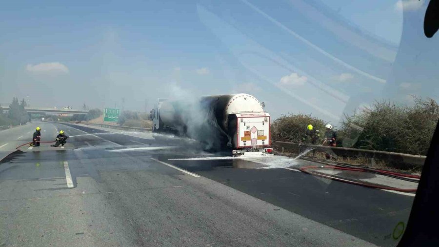 Mersin’de İtfaiyenin Zamanında Müdahalesi Faciayı Önledi