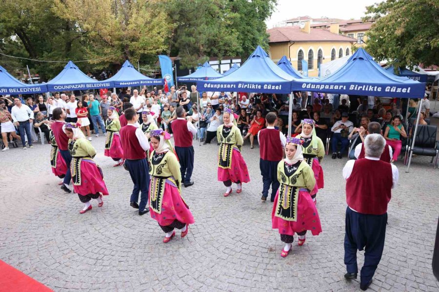 Şehrin Festivalleri Büyük Zaferin Yıl Dönümünde Başladı