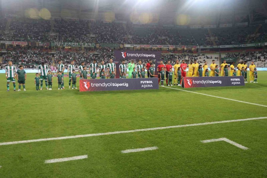 Trendyol Süper Lig: Konyaspor: 0 - Kayserispor: 0 (ilk Yarı)