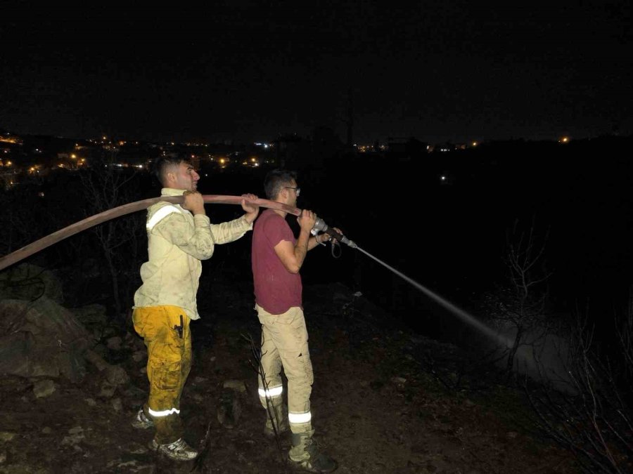 Alanya’daki Makilik Yangını Söndürüldü