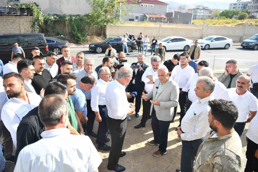 Yahyalı Belediyesi Ve Tekstil Fabrikası Şantiyesi’ne Ziyaret