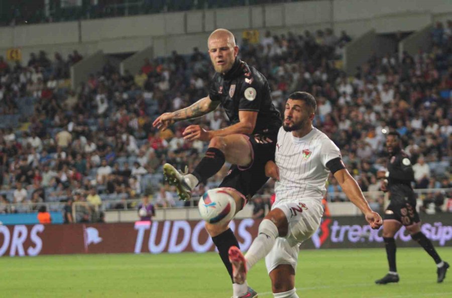 Trendyol Süper Lig: Hatayspor: 0 - Samsunspor: 1 (ilk Yarı)