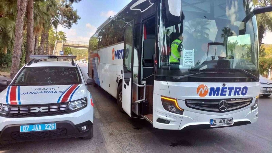 Alanya’da Jandarmadan Trafik Denetimi