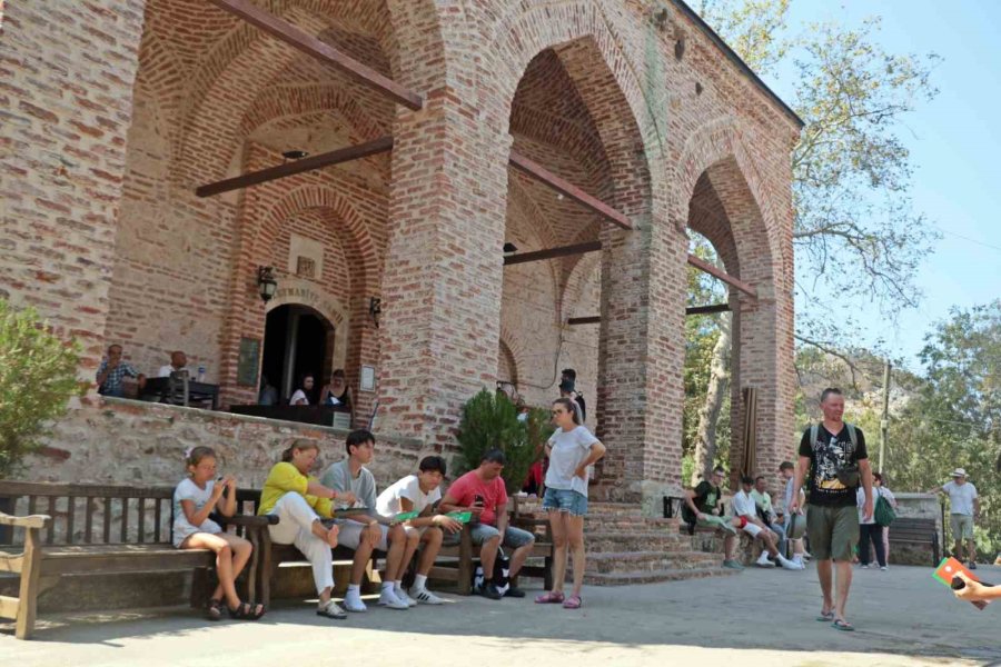 Alanya’da Selçuklu Mimarisi 793 Yıllık Camiye Turistlerin Yoğun İlgisi