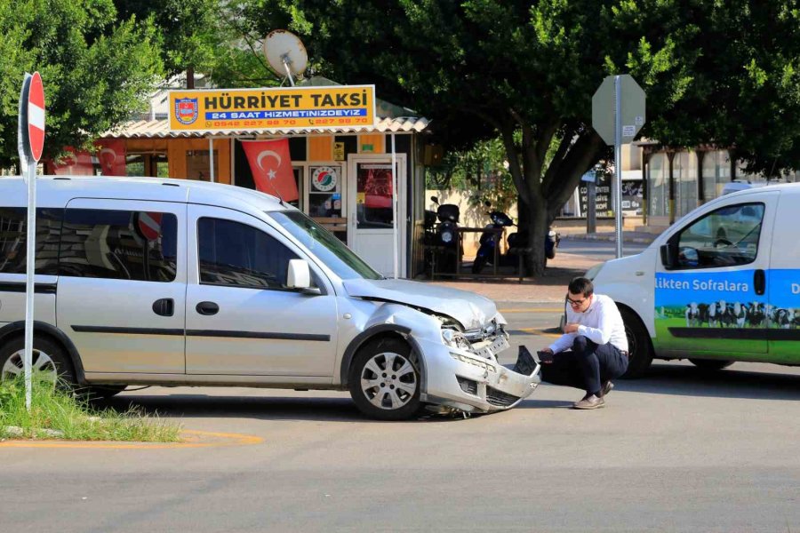 Antalya’da ’insanlık Ölmemiş’ Dedirten Görüntü: Saniyeler İçinde Onlarca Kişi Yardıma Koştu