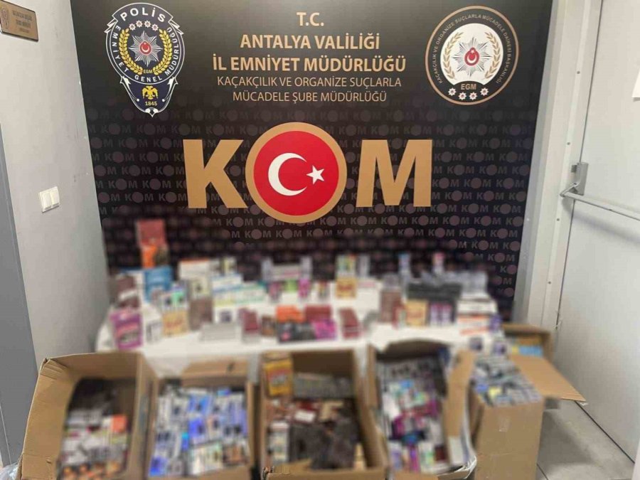 Antalya’da Kaçak Sigara Ve Sahte Alkol Operasyonu