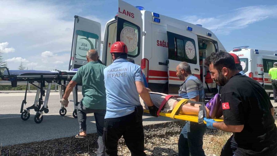 Kontrolden Çıkan Hafif Ticari Araç Çam Ağaçlarına Çarparak Devrildi: 5 Yaralı