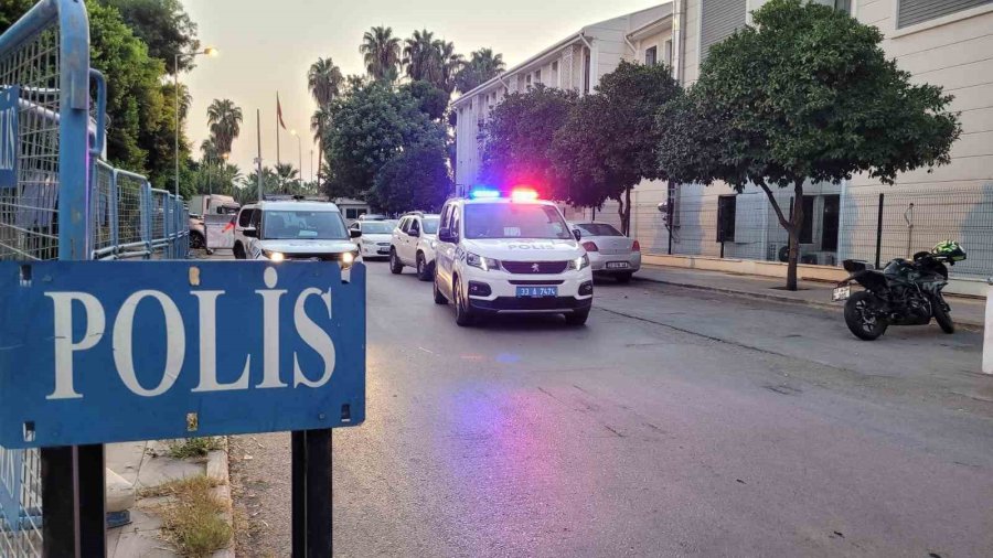 Mersin’de Aranan Şahıslara Operasyon: 52 Kişi Yakalandı