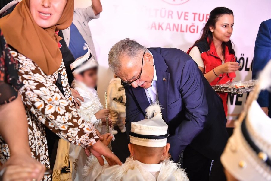 Başkan Büyükkılıç Toplu Sünnet Şölenine Katıldı