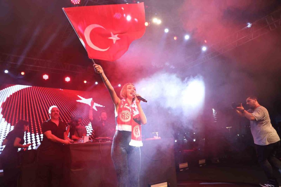 Antalya’da Otilia Rüzgarı