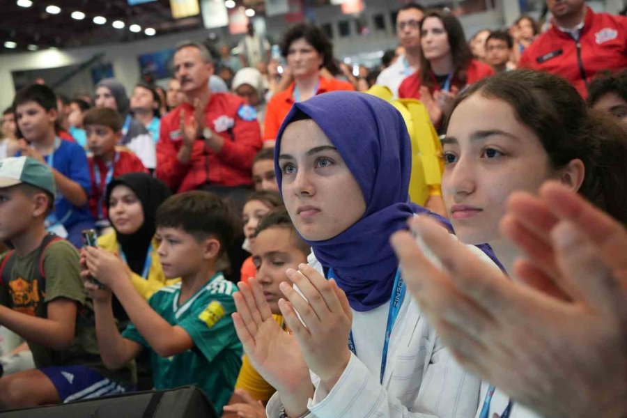 Selçuk Bayraktar: "teknofest, En Ücra Köşedeki Çocuğu Alıp, Onun Zihin Ve Gönül Dünyasında Bir Pencere Açma Duygusuyla Düzenleniyor"