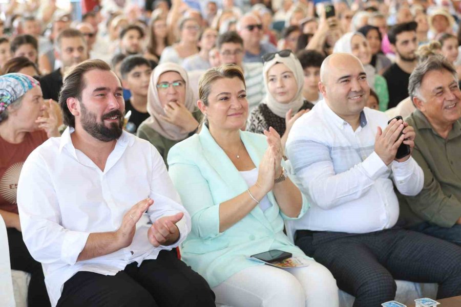 Antalya Foodfest’te Lezzet Şöleni Yaşanıyor