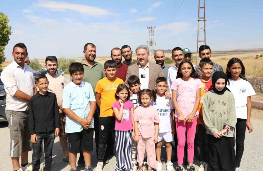 Çocuklar İstedi, Başkan Amcaları İsteklerini Yerine Getirdi