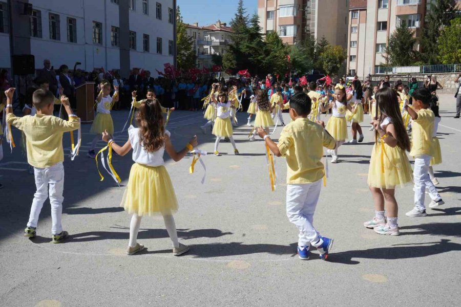 Niğde’de İlköğretim Haftası Kutlandı