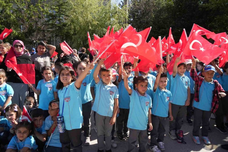 Niğde’de İlköğretim Haftası Kutlandı