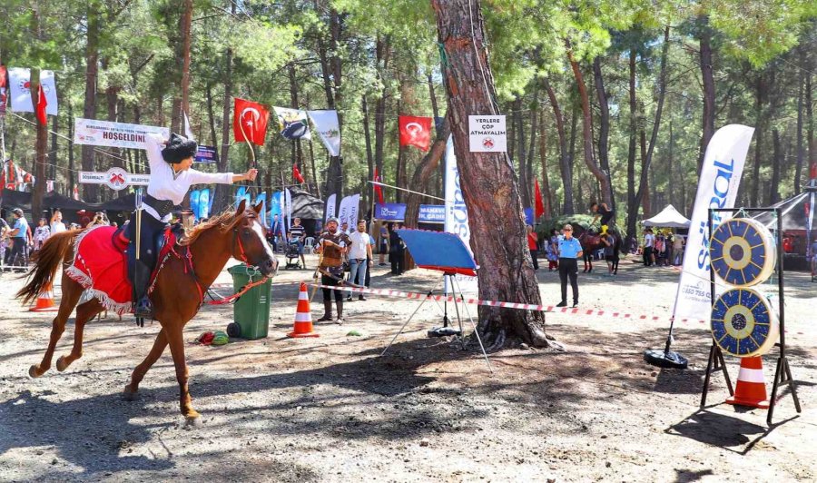 3. Uluslararası Antalya Yörük Türkmen Festivali’ne Ziyaretçi Akını