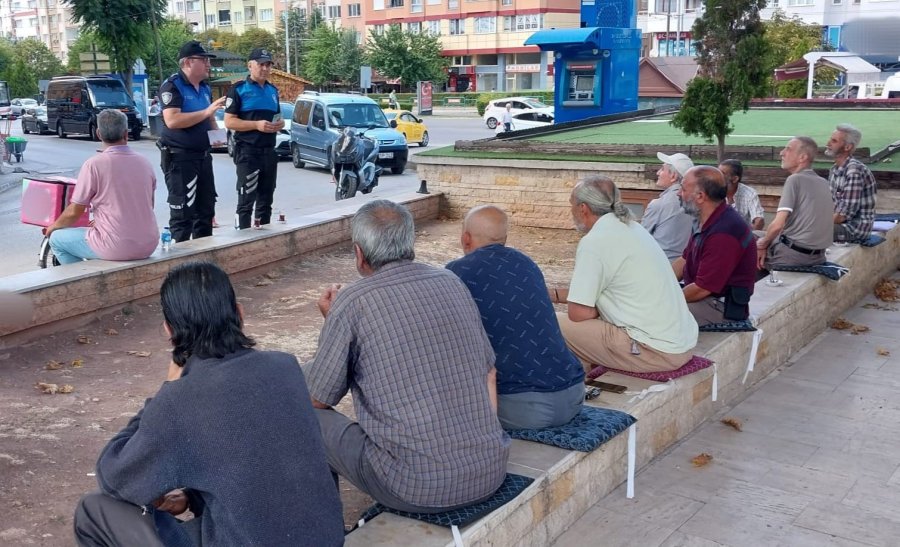 Vatandaşlara ‘hırsızlık’ Ve ‘dolandırıcılık’ Hakkında Bilgilendirme Yapıldı