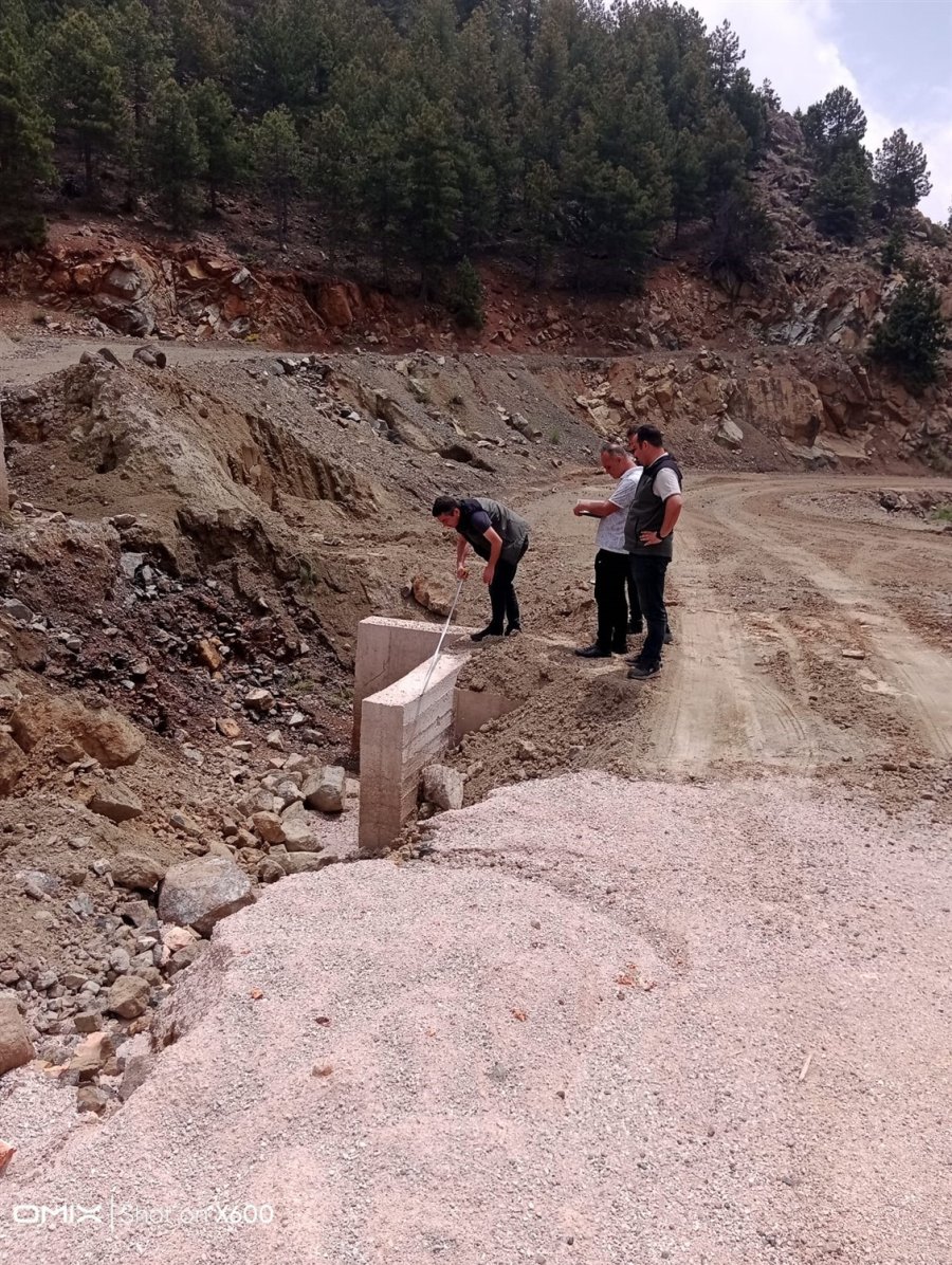 Mersin’de Orman Yolları Yapım Çalışmaları Sürüyor