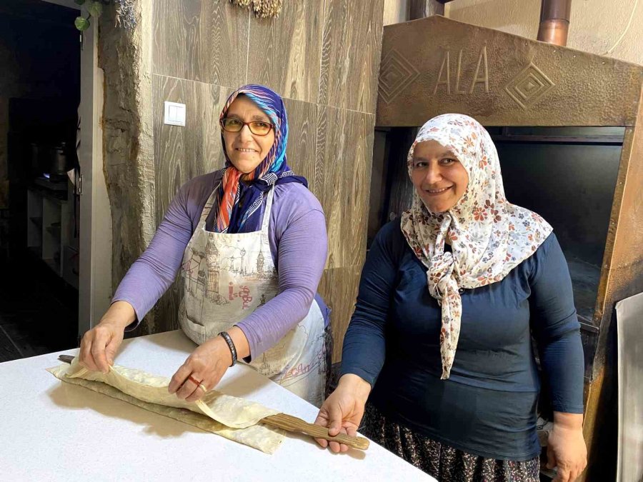 İki Kız Kardeşin El Ele Vererek Gelen Başarı Hikayesi