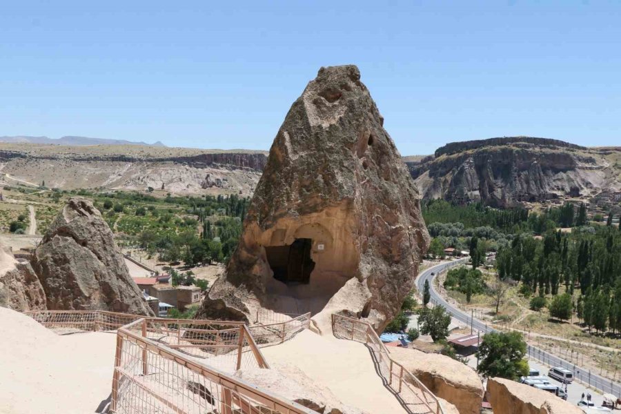 Kapadokya’nın Giriş Kapısı Selime Katedrali Ziyaretçilerini Ağırlıyor