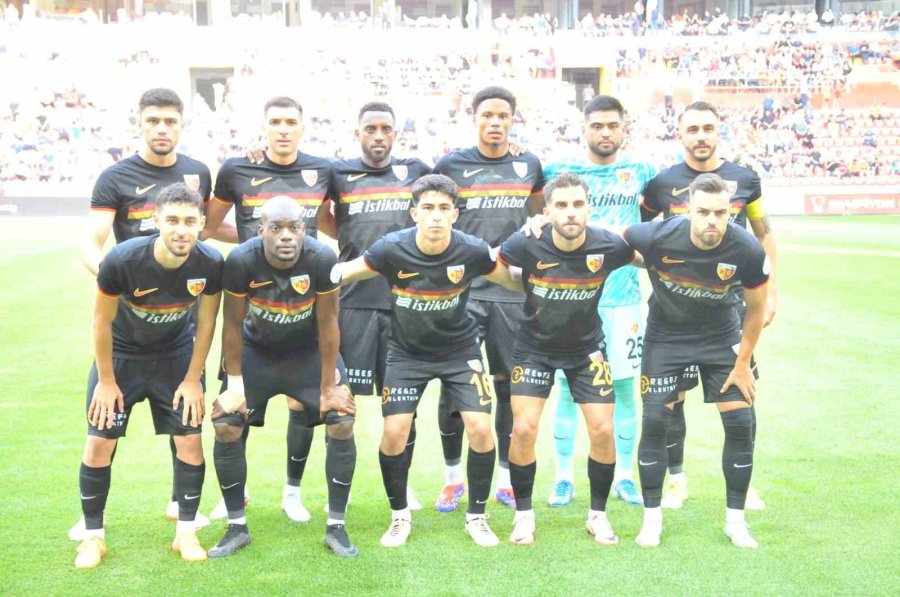 Trendyol Süper Lig: Kayserispor: 0 - Eyüpspor: 1 (maç Devam Ediyor)