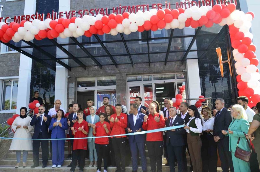 Bakan Göktaş: "narin Kızımız Da Sıla Bebek De Hepimizin Evladıdır. Dava Süreçlerine Müdahil Olacağız"