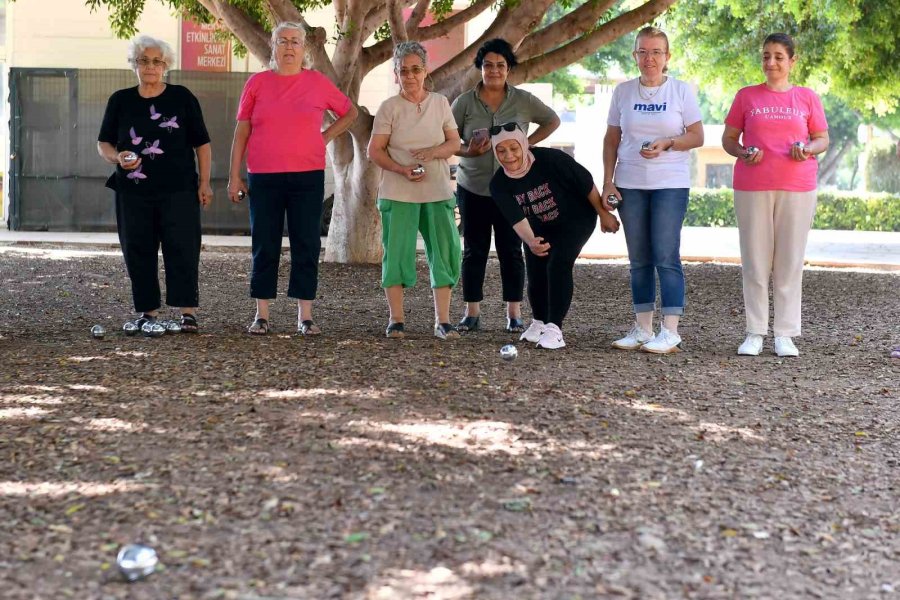 Mersin’de ’80’ler Buluşması’ Yeniden Başladı