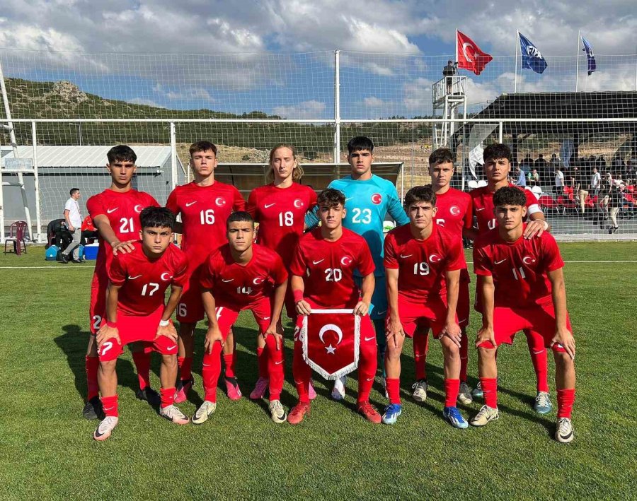 Türkiye U16 Milli Takımı Şampiyon Oldu