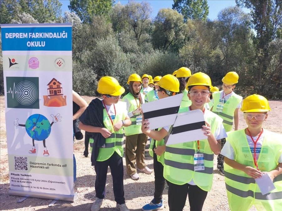 Eskişehir Teknik Üniversitesi’nin ’deprem Farkındalığı Okulu’ Projesi