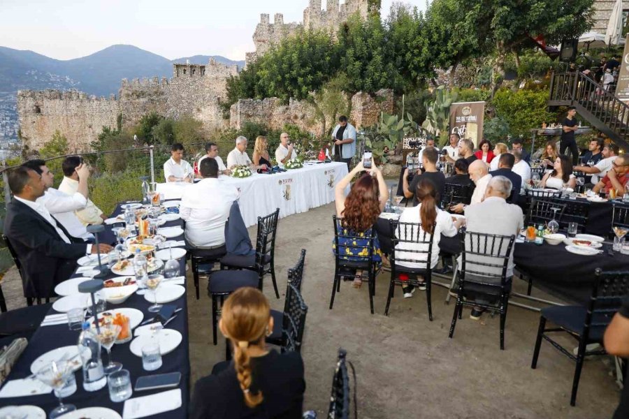 19. Alanya Uluslararası Caz Festivali Yıldızlar Geçidine Sahne Olacak