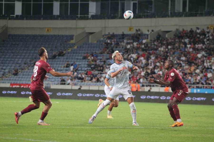 Trendyol Süper Lig: Hatayspor: 0 - Bodrum Fk: 1 (ilk Yarı)