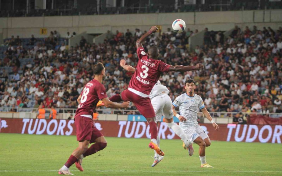 Trendyol Süper Lig: Hatayspor: 0 - Bodrum Fk: 1 (ilk Yarı)