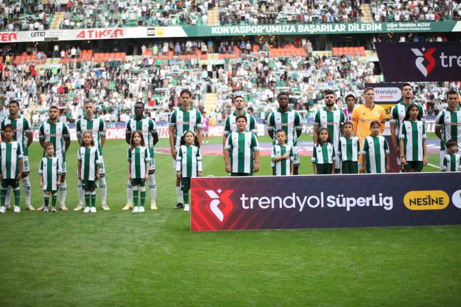 Trendyol Süper Lig: Konyaspor: 0 - Sivasspor: 0 (ilk Yarı)