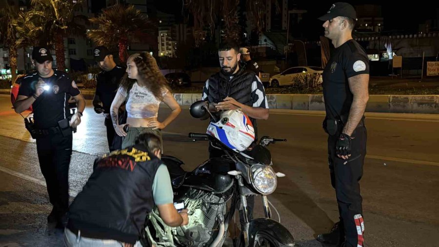 Mersin’de Motosiklet Sürücülerine Yönelik ’şok Uygulama’