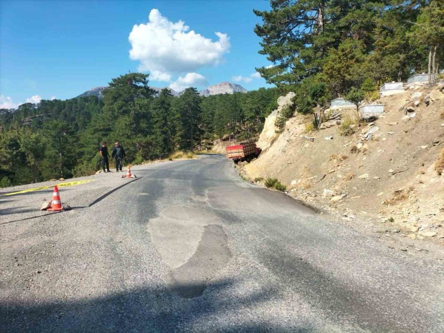 Eski İmamı Öldürüp Kaza Süsü Vermişler