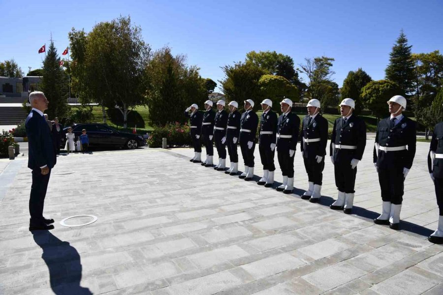 Karaman Valisi Mehmet Fatih Çiçekli Görevine Başladı