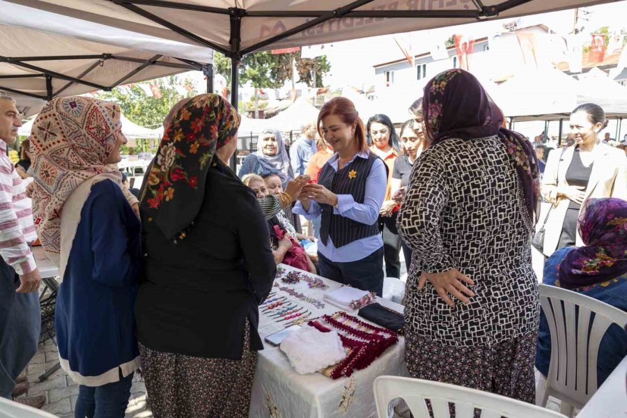 Kadınlar, ’kırsal Mahalle Buluşmaları’nda Bir Araya Geldi