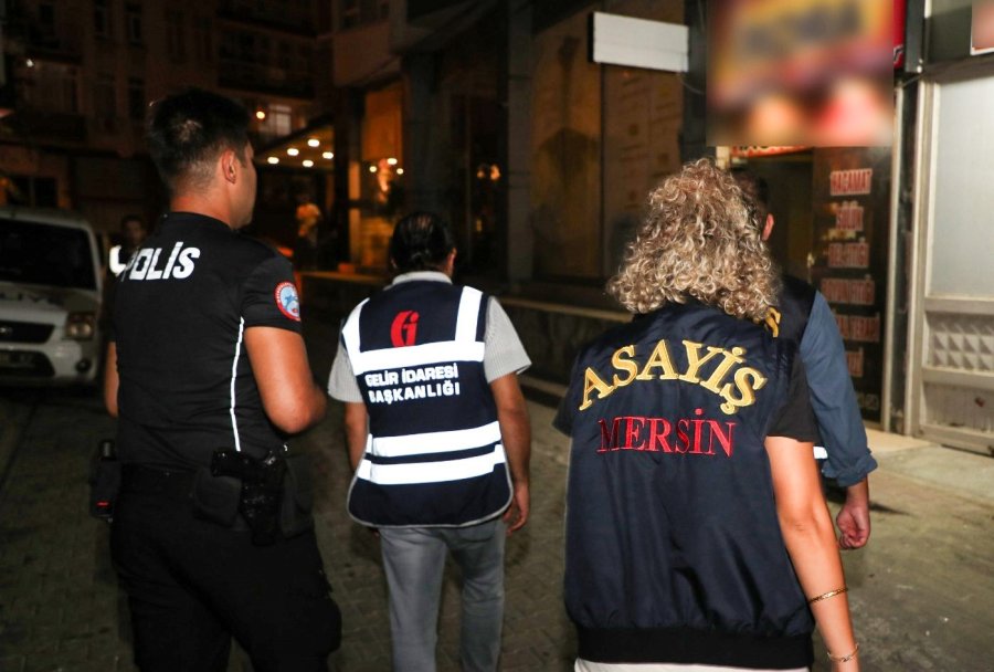 Mersin Polisinden İş Yerlerine Denetim: 8 İş Yerine 1 Milyon 550 Bin Tl Ceza Kesildi