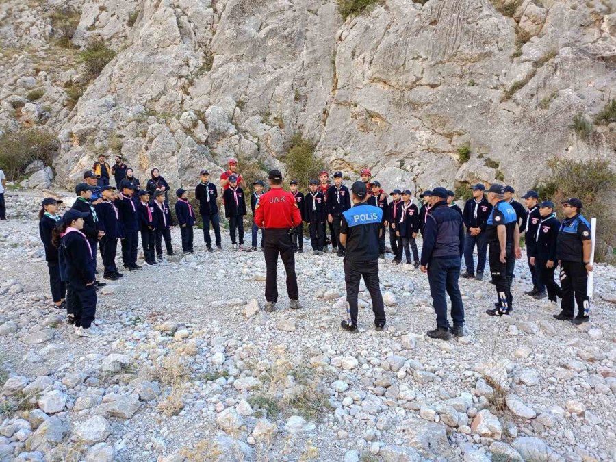 ’bizim Çocuklar’ Dijital Dünyadan Uzak, Doğada 3 Gün Geçirdi