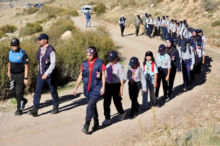 ’bizim Çocuklar’ Dijital Dünyadan Uzak, Doğada 3 Gün Geçirdi