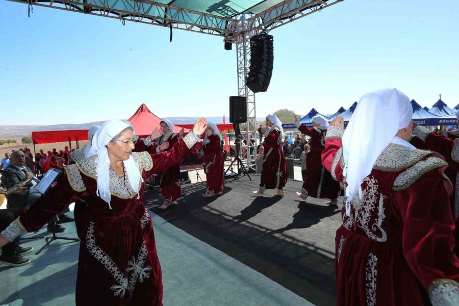 Vali Aksoy, Seyit Sultan Şücaeddin Veli’yi Anma Etkinlikleri’ne Katıldı