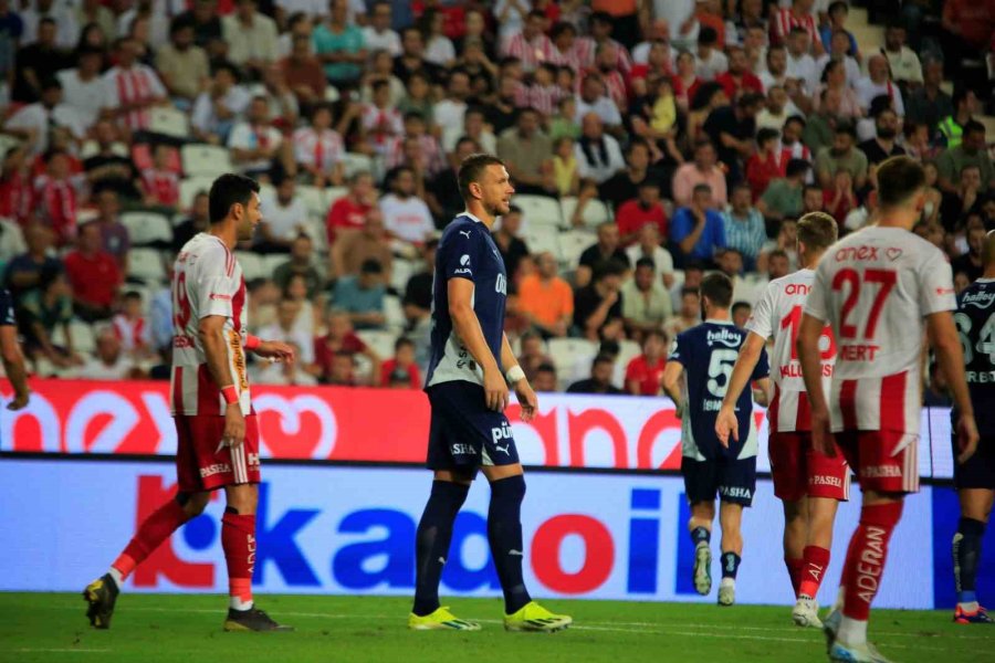 Trendyol Süper Lig: Antalyaspor: 0 - Fenerbahçe: 0 (maç Devam Ediyor)