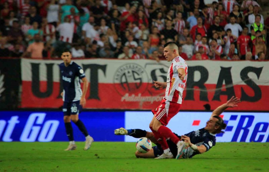 Trendyol Süper Lig: Antalyaspor: 0 - Fenerbahçe: 2 (maç Sonucu)