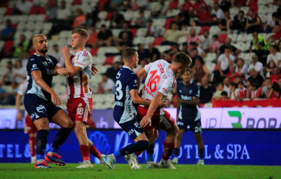 Trendyol Süper Lig: Antalyaspor: 0 - Fenerbahçe: 2 (maç Sonucu)