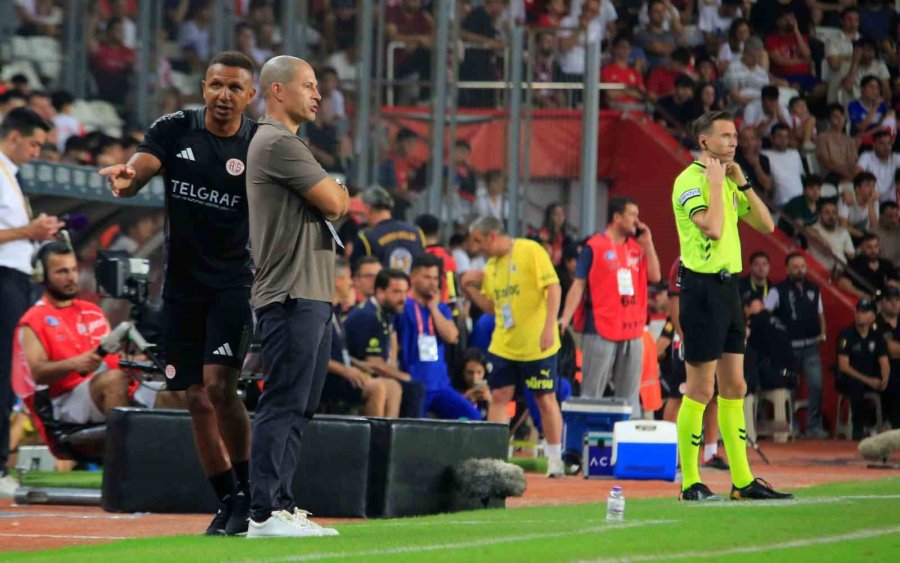 Trendyol Süper Lig: Antalyaspor: 0 - Fenerbahçe: 2 (maç Sonucu)